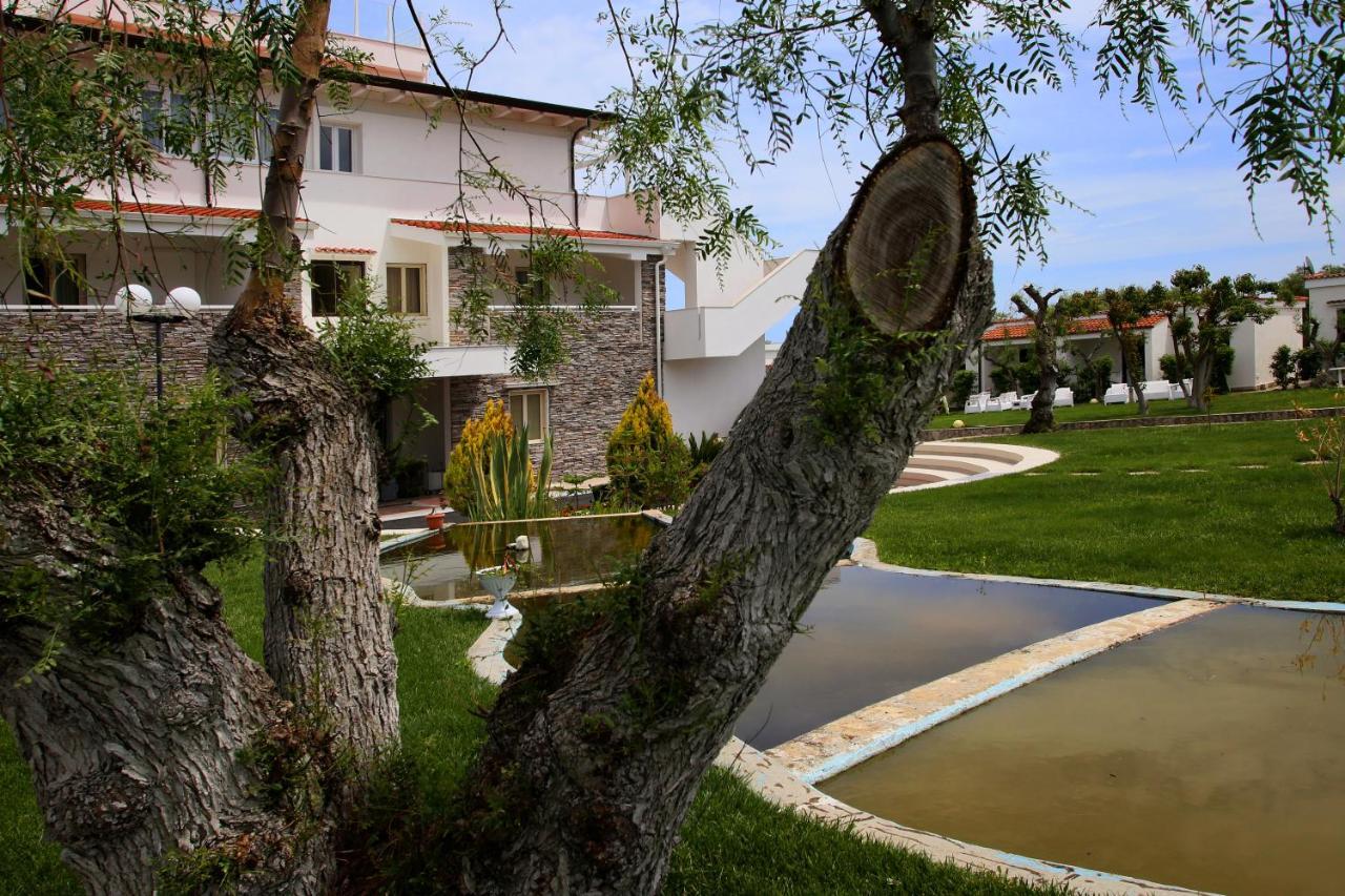 Hotel Le Ginestre Family & Wellness Vieste Exterior photo